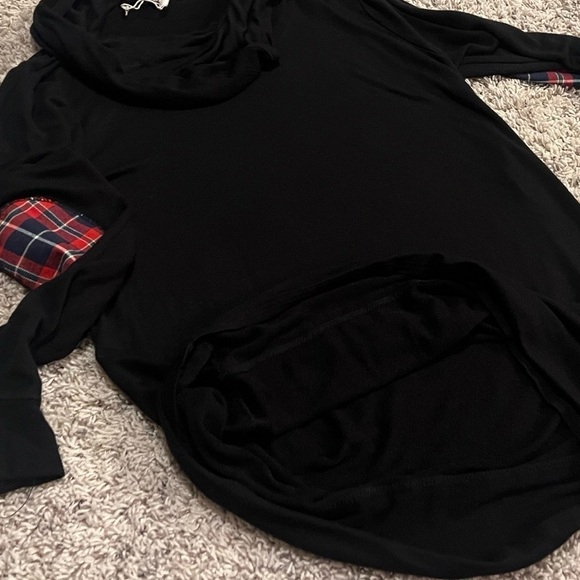 Pink Blush Maternity Cowl Neck Long Sleeve Black Plaid Tunic Top Pullover Medium - Picture 7 of 8